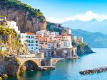 Stadsgezicht van de stad Amalfi, Italië